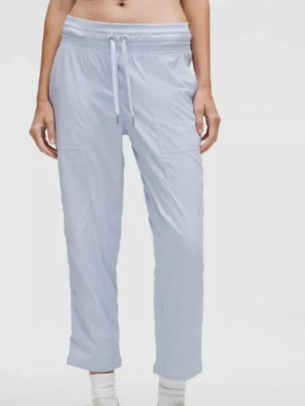 Lululemon Mid-Rise Dance Studio Crop